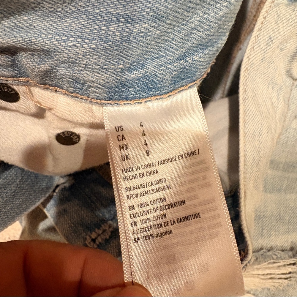 American Eagle Tom Girl Shortie Distressed Denim Shorts Button Fly Womens Size 4 - Picture 4 of 11